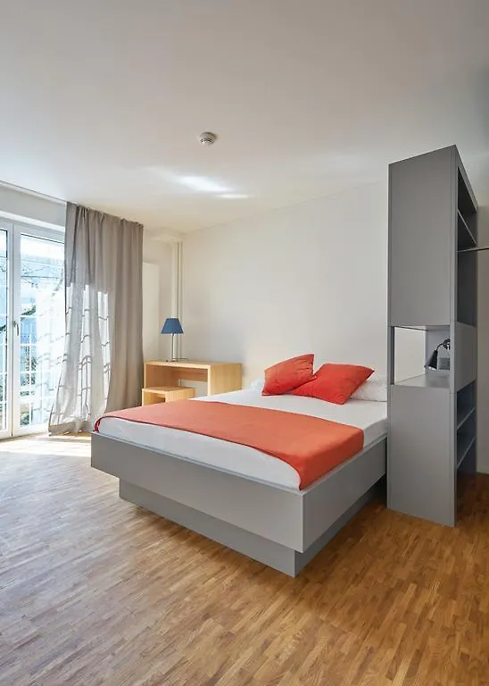 Josephine'S Guesthouse - ! Women Only ! Zurich